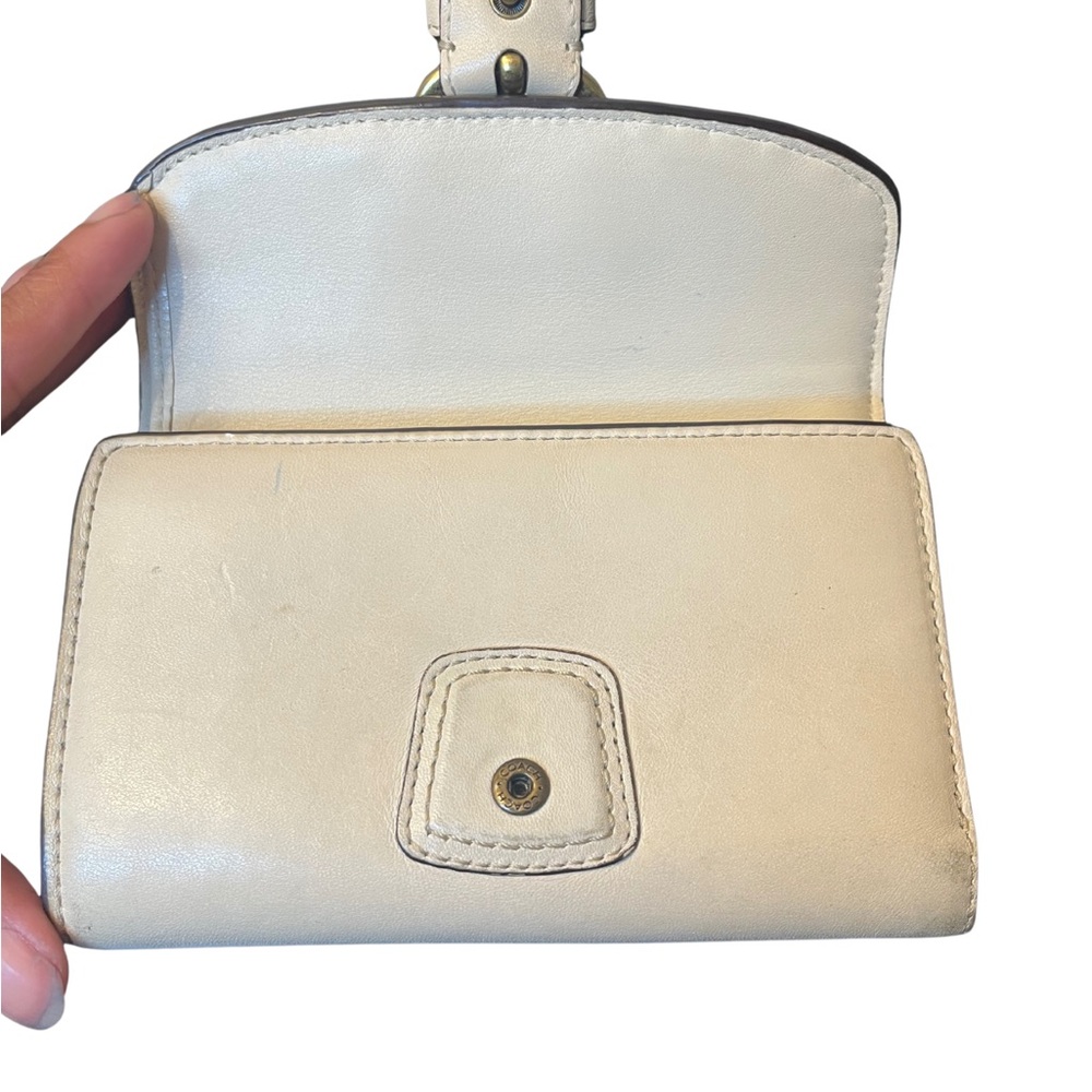 Coach Poppy Whipstitch Leather Trifold Wallet - Picture 8 of 16